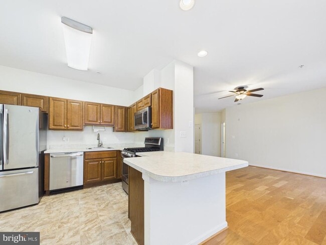 Building Photo - 3527 Piney Woods Pl