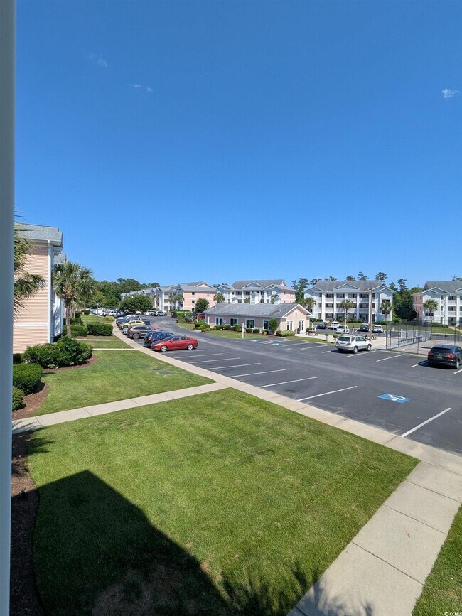 Building Photo - 627 Waterway Village Blvd