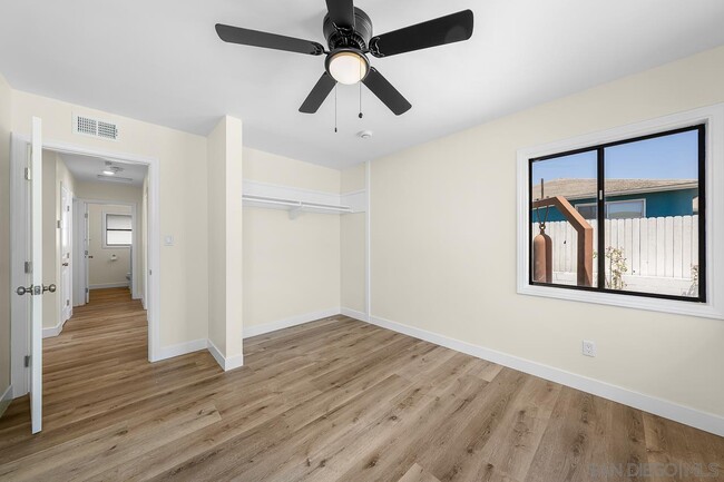 Building Photo - 4914 Zion Ave
