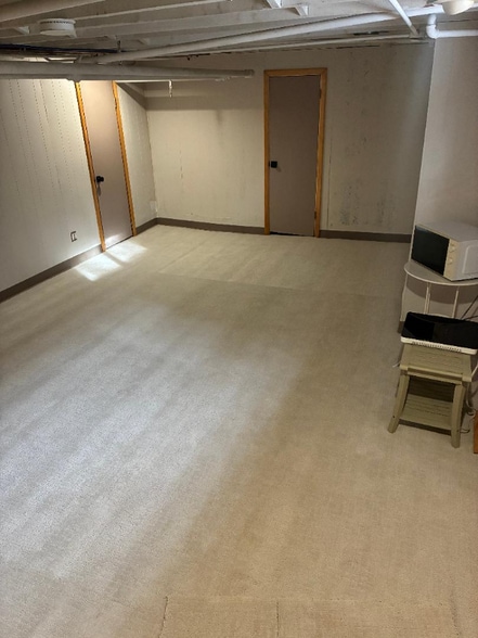 Building Photo - 34 S Bodin St