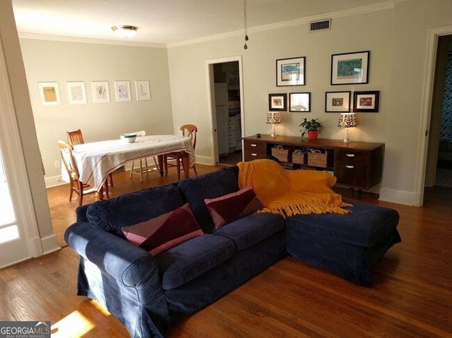 Building Photo - 170 Windsor Ct