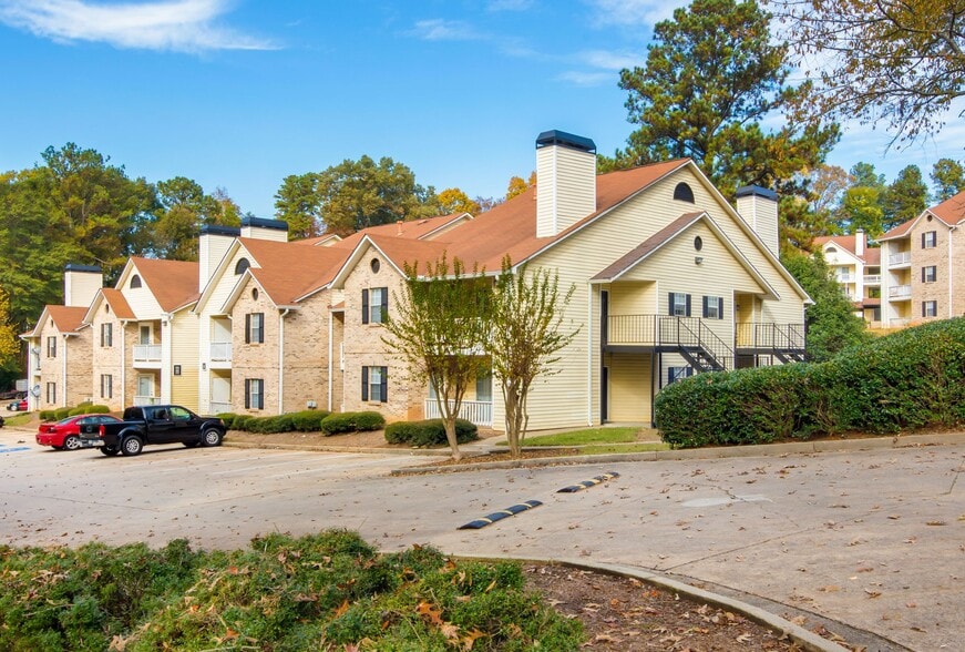 Building Photo - Gwinnett Square
