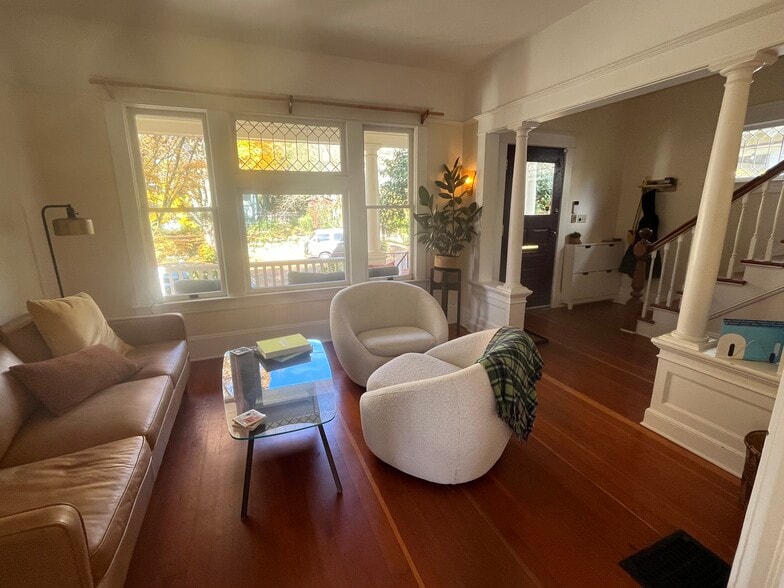 living room - 110 NE Monroe St