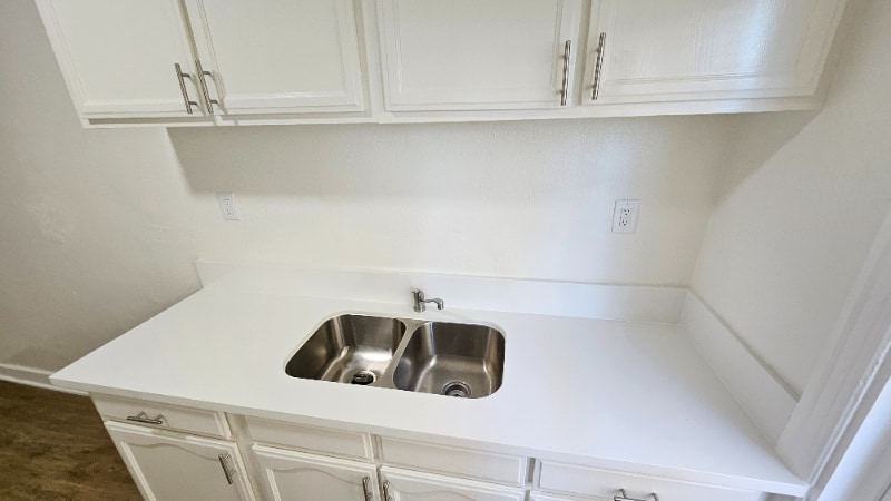 Building Photo - 427-431 Normandie Ave