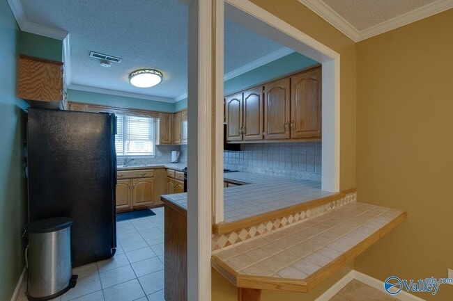 Building Photo - 413 Springview St SW