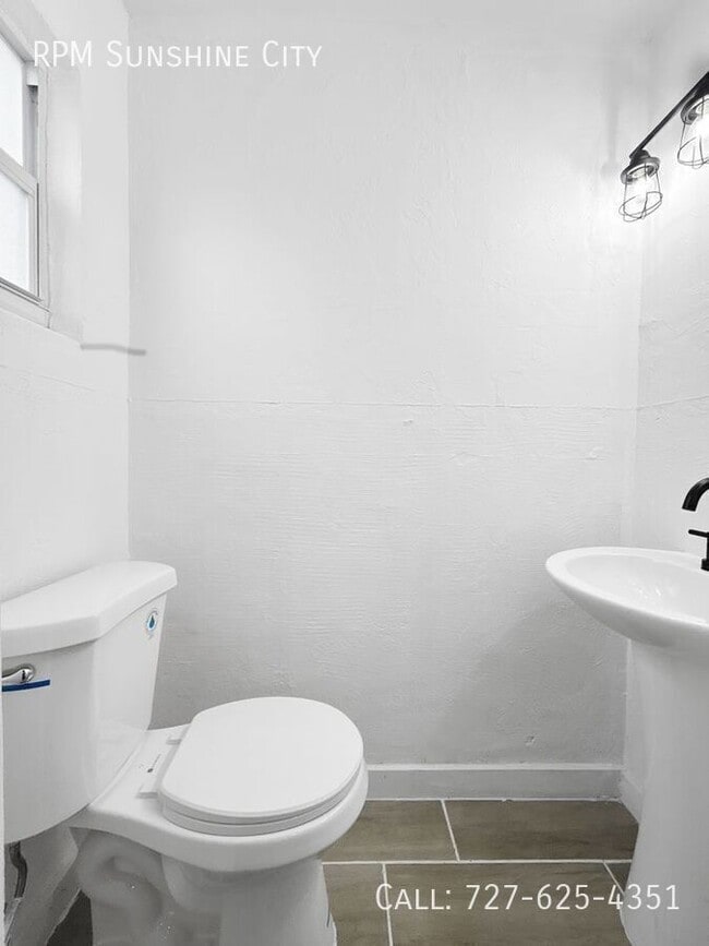 Building Photo - 10397 62nd Ter