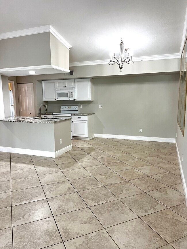 Building Photo - 4645 St Croix Ln
