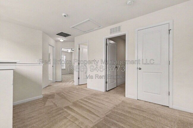 Building Photo - 13431 Savannah Point Dr