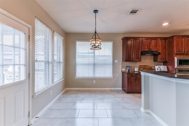 Building Photo - 3303 Aspenbrook Ct