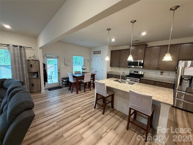 Building Photo - 4680 Courtney Crk Dr