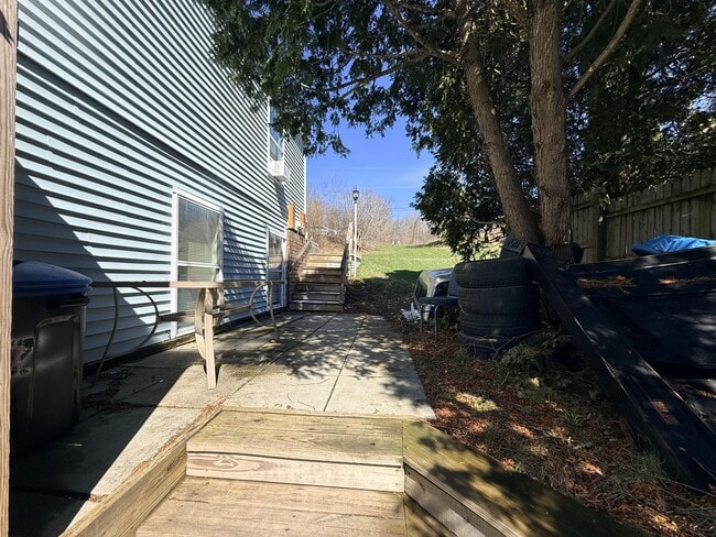 Building Photo - 1507 Slaterville Rd