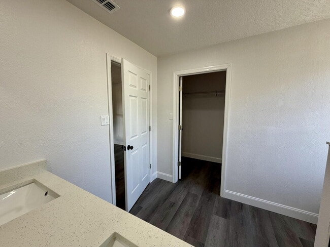 Building Photo - Peaceful Elevated Villa Near the Lake – Fully Renovated | $1,950/month