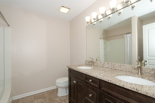 Building Photo - 1272 Silk Oak Ln