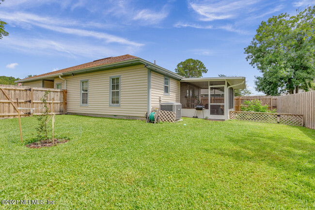 Building Photo - 1827 Wildwood Creek Ln