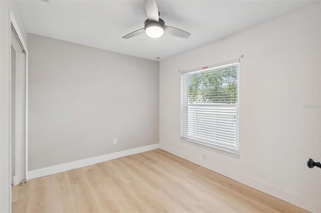 Building Photo - 10618 Clarcona Ocoee Rd