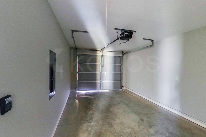 Building Photo - 10 Camper Cir