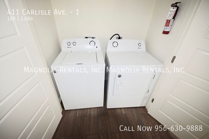 Building Photo - 411 Carlisle Ave