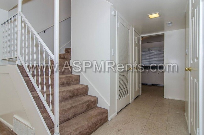 Building Photo - 3062 S 300 E