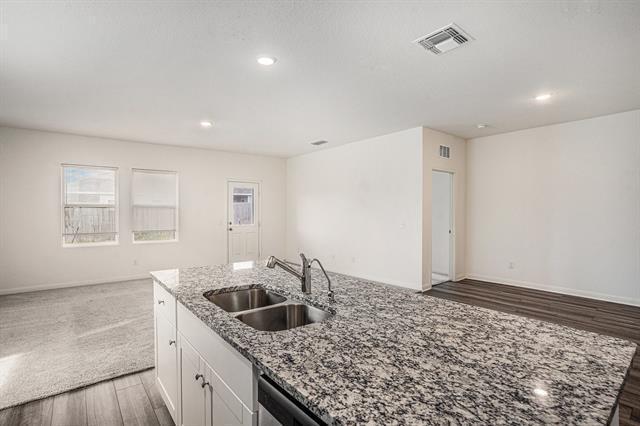 Building Photo - 7439 Corral Smt