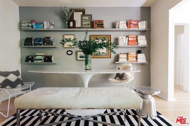 Building Photo - 2230 Fink St