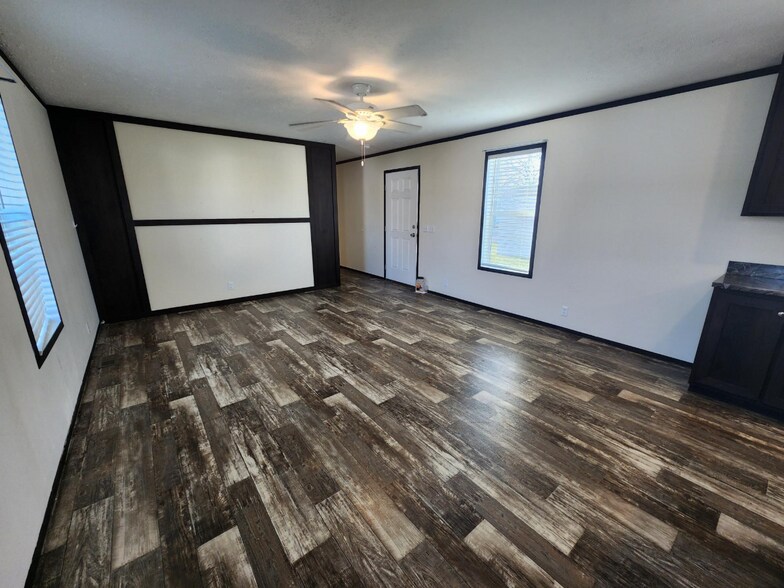 Building Photo - 3505 Cedar Loop