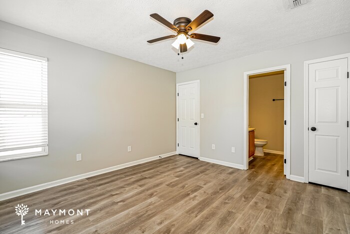 Building Photo - 3974 Eminence Ln