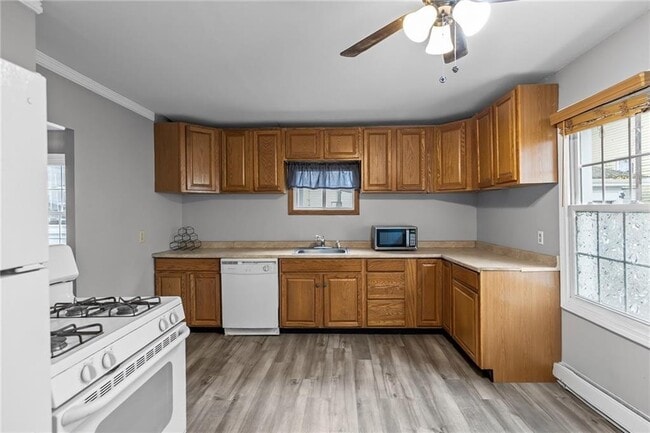 Building Photo - 84 Spring St