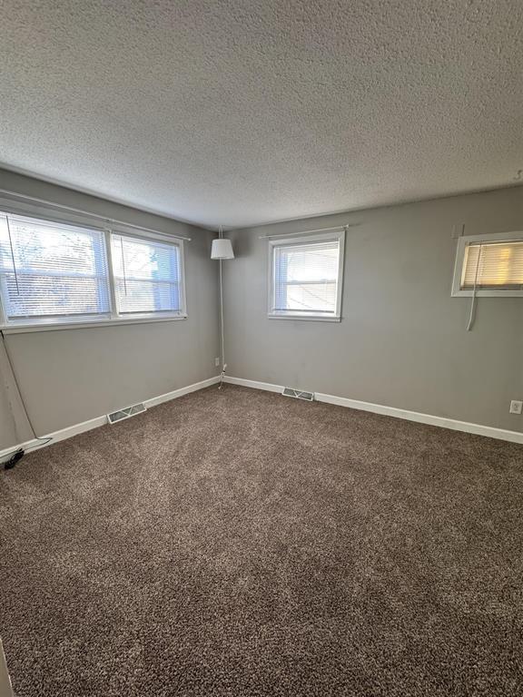 Building Photo - 930 Pius Ln