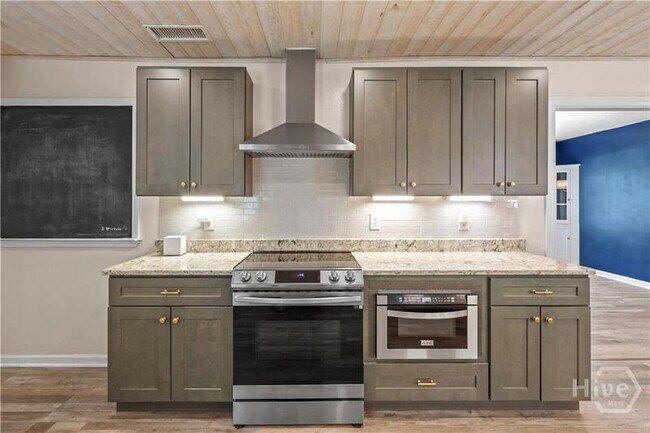 Building Photo - 22731 GA-46