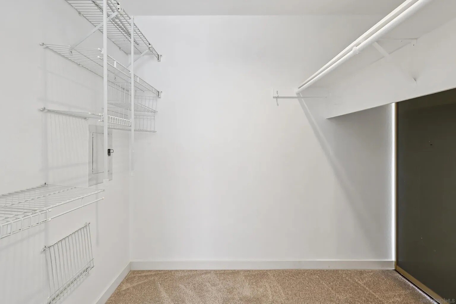 Building Photo - 3525 Lebon Dr