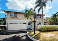 Building Photo - Las Brisas: A 3 bedroom 2.5 bath 2 car garage single family home