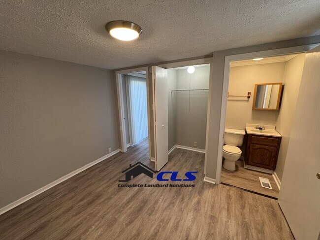 Building Photo - 3100 N 14th St