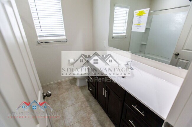 Building Photo - 43620 W Mescal Dr