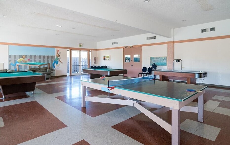 Building Photo - 4030 Mount Acadia Blvd