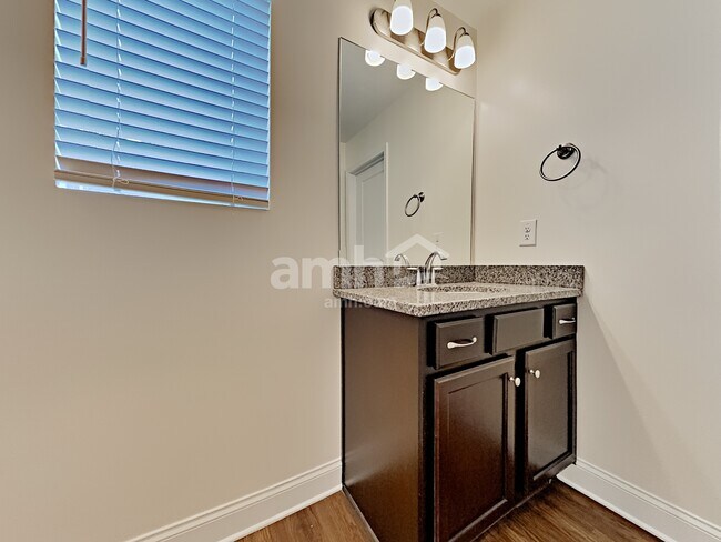 Building Photo - 103 Caitlin Ct