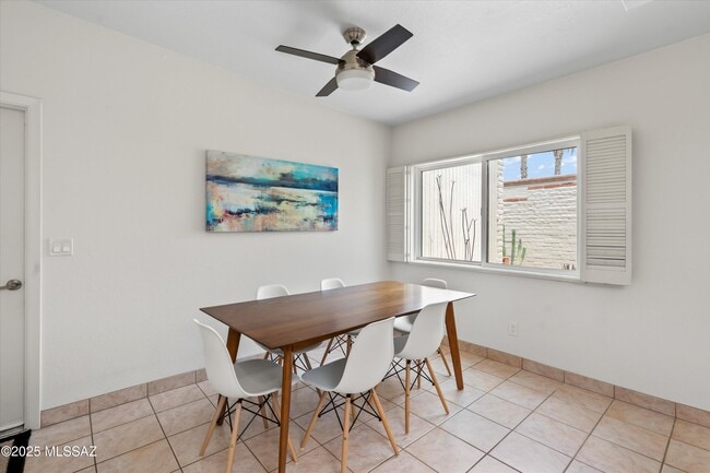 Building Photo - 4814 N Territory Loop