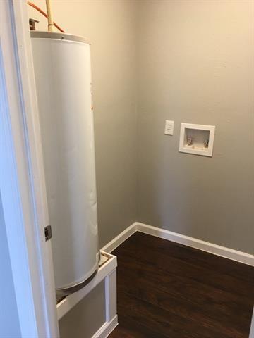 Building Photo - 4027 Puget St