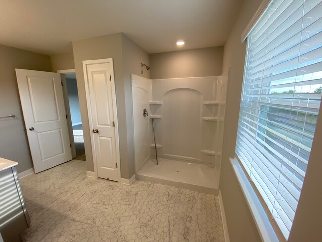 Building Photo - 17079 Dysart Pl