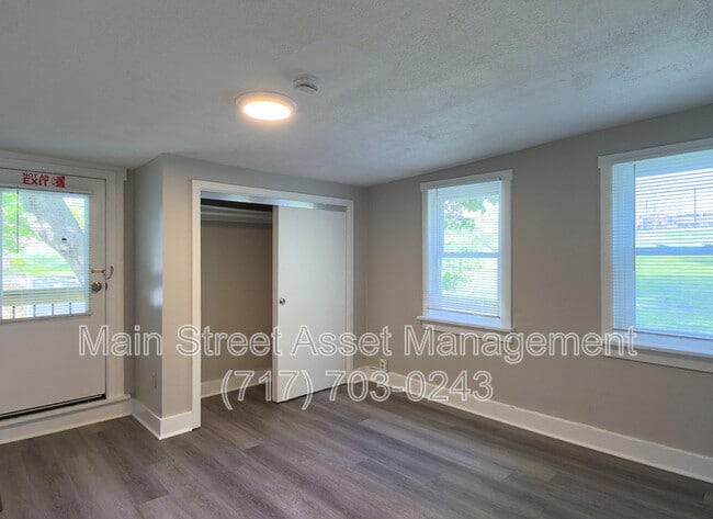 Building Photo - 129 N Prince St