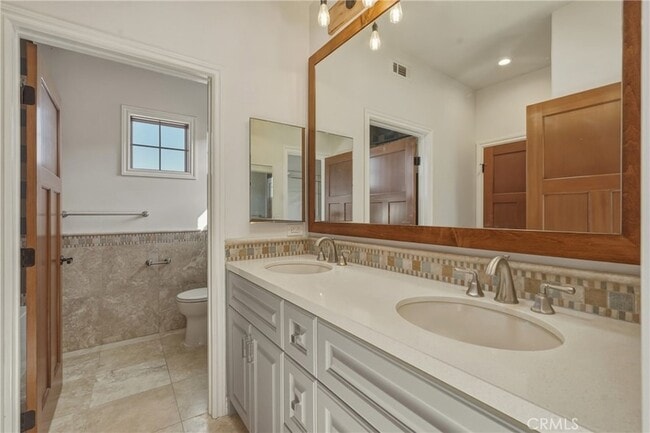 Building Photo - 6750 Andover Ln