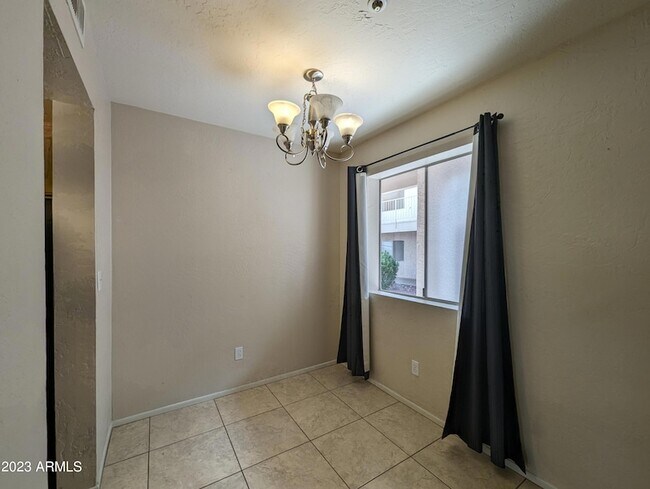 Building Photo - 12123 W Bell Rd