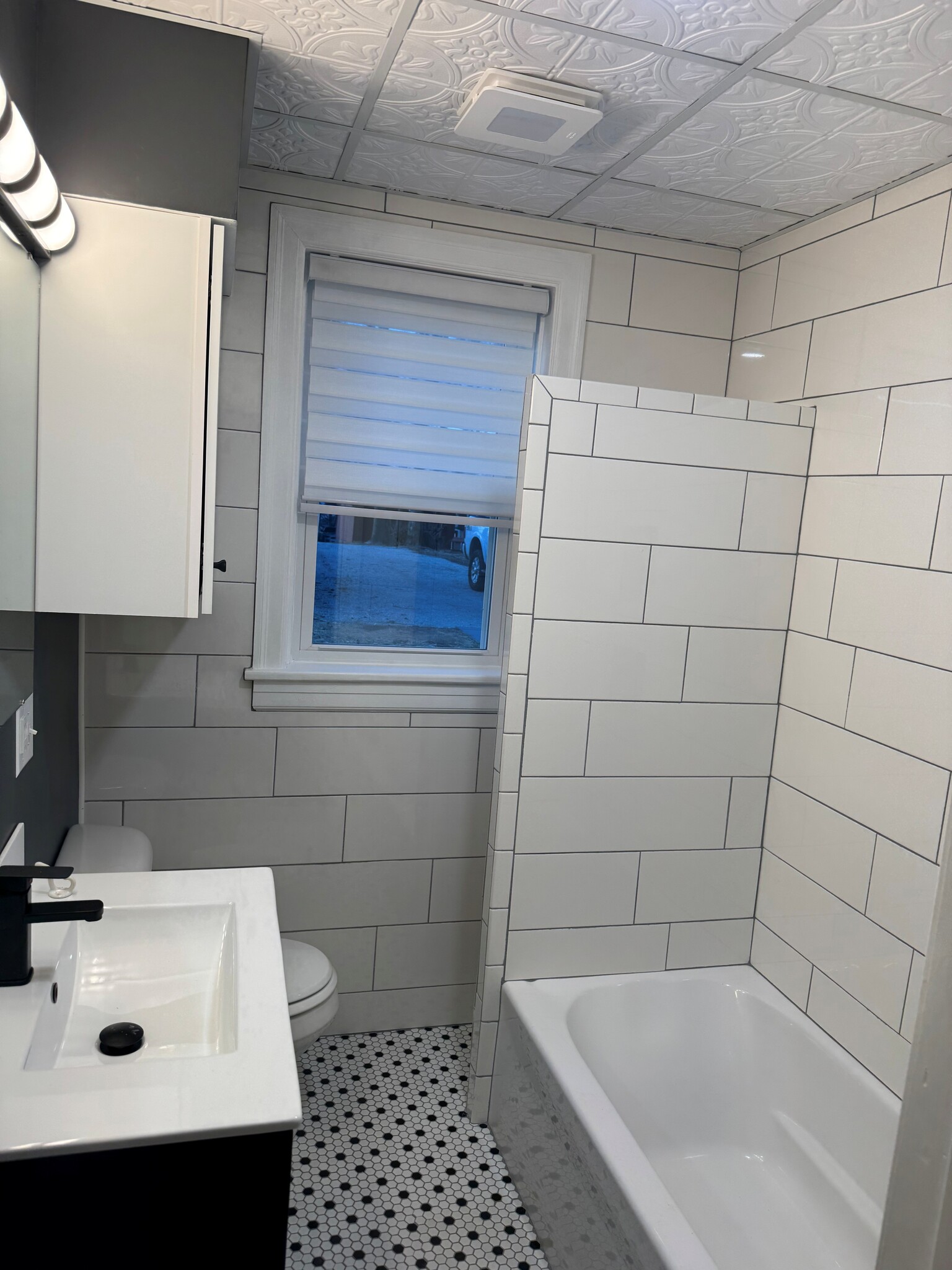 Building Photo - 922 Jefferson St