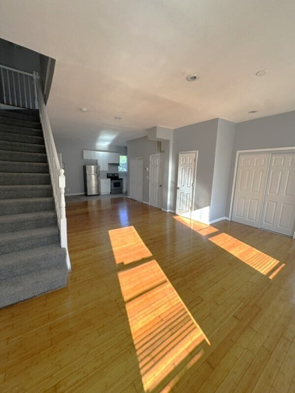 Building Photo - 2101 Chelsea Terrace