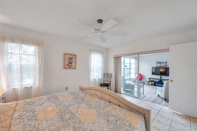 Building Photo - 3840 Staysail Ln