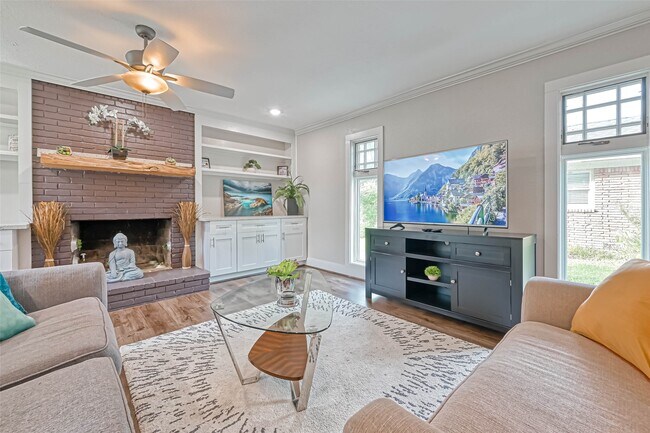 Building Photo - 10601 Willowgrove Dr