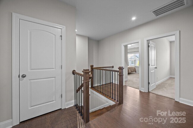 Building Photo - 13715 Jacks Ln
