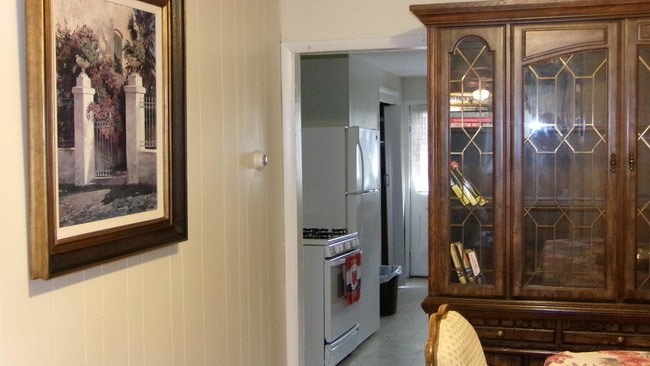 Building Photo - 3 bedroom in Easton PA 18042
