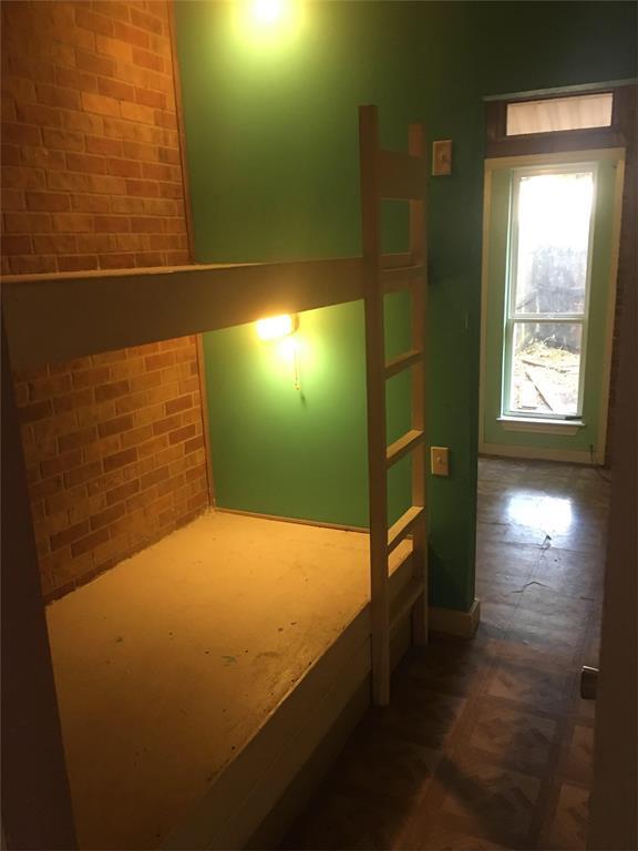 Building Photo - 1014 Bois D'Arc St