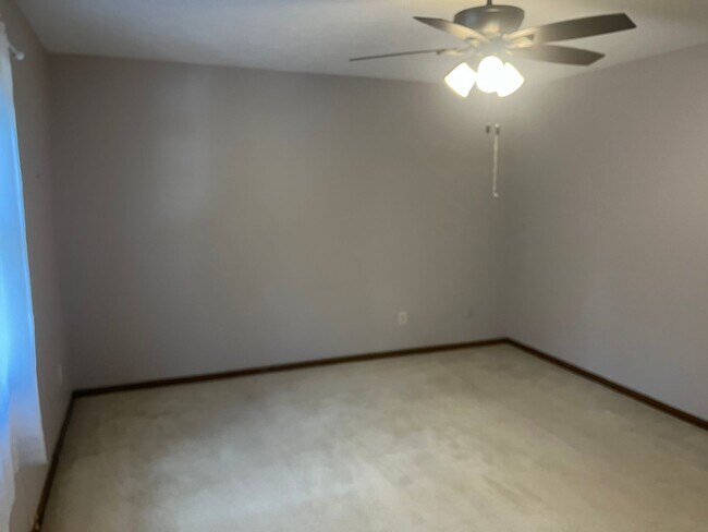 Building Photo - 2259 Augusta Ct