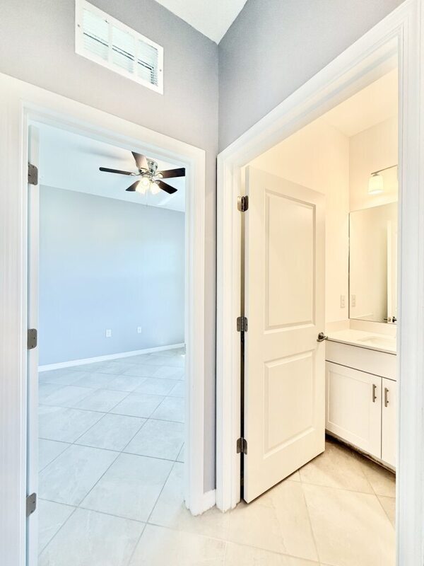 Building Photo - 16304 Quesa Dr